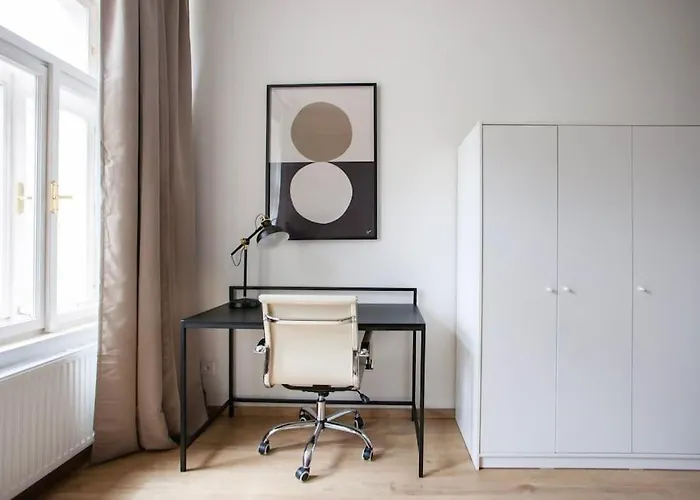 Blueground - Vrsovice, Furnished Apartment Prague